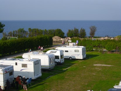 Reisemobilstellplatz - Frischwasserversorgung - Direkt an der Ostsee - Stellplatz am Camping Klausdorfer Strand