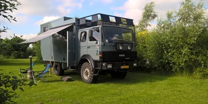 Reisemobilstellplatz - Angelmöglichkeit - Oudendijk - Auch Camper auf platz - Camping de Gouw