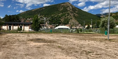 Plaza de aparcamiento para autocaravanas - Cagli - Area sosta comunale Scheggia