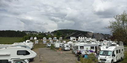 Place de parking pour camping-car - Skilift - Kirchhundem - Wohnmobilpark Winterberg