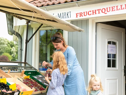Posto auto camper - Minimarkt "Fruchtquelle" im ostseequelle.camp - ostseequelle.camp