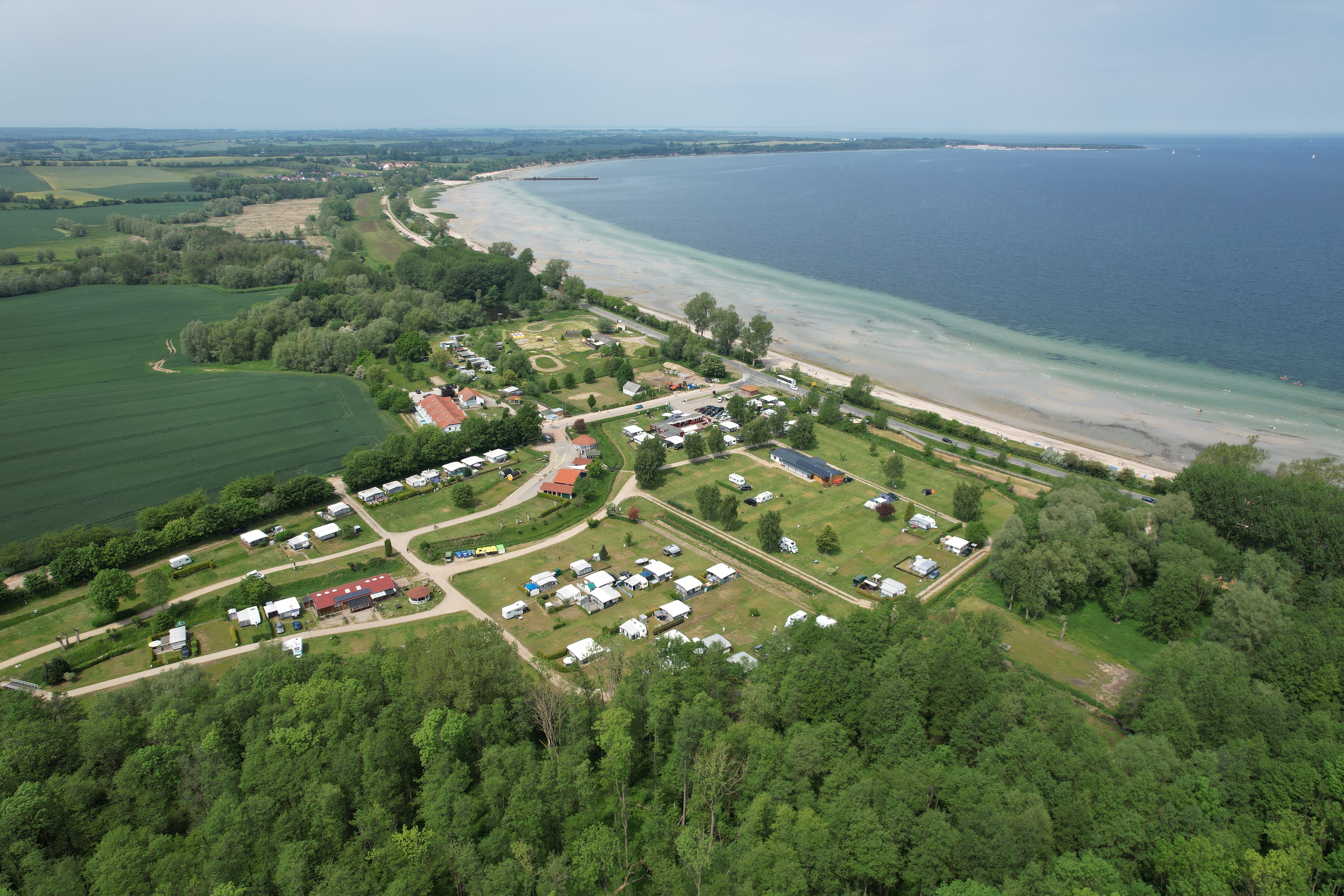 Reisemobilstellplatz: Bild von Südosten - ostseequelle.camp
