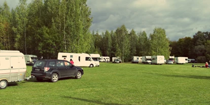Posto auto camper - Grauwasserentsorgung - Suvalkija-Region - Beschreibungstext für das Bild - Camping Medaus slenis
