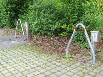 Parkeerplaats voor camper - Hunde erlaubt: Hunde erlaubt - Meeder - Wasserversorgung und -entsorgung - Wohnmobilstellplatz Neustadt b. Coburg 