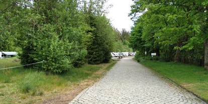 Plaza de aparcamiento para autocaravanas - Art des Stellplatz: bei Freibad - Drübeck - Alter Bahnhof Altenau