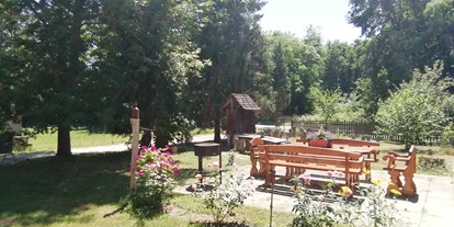 Parkeerplaats voor camper - Zuid-Transdanubië - Grillen, Lagerfeuer, Entspannen - WaldhausCampingPat