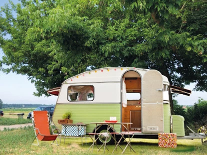 Parkeerplaats voor camper - Art des Stellplatz: eigenständiger Stellplatz - Brandenburg - Spargelhof Kremmen