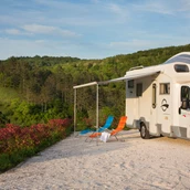 Place de stationnement pour camping-car - Resort Čiže