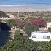 Parkeerplaats voor campers - Stellplatz nahe Essaouira am Meer