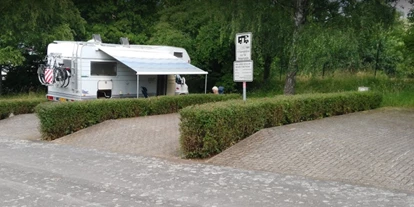 Motorhome parking space - Umgebungsschwerpunkt: am Land - Schiffweiler - Unsere Stellplätze - Caravanplatz Mühlenweiher