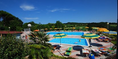 Motorhome parking space - Swimmingpool - Italy - Camping Panorama Pesaro