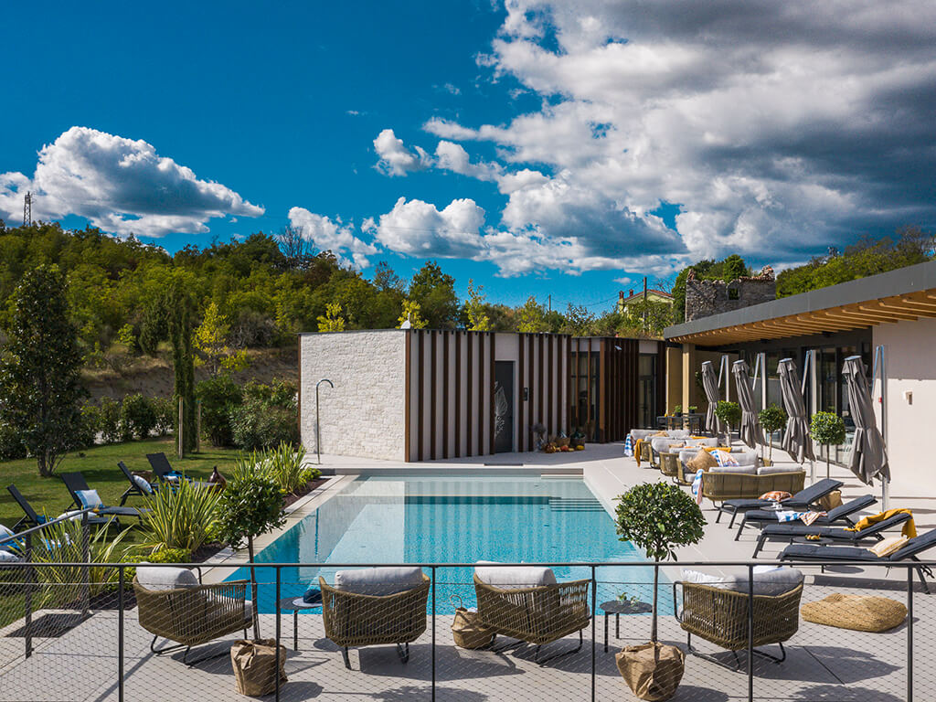 Wohnmobilstellplatz - Floria Glamping Garden****