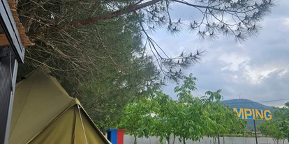 Parkeerplaats voor camper - Wohnwagen erlaubt - Epirus - GLAMPING TENT - Ioannina Camping Glamping