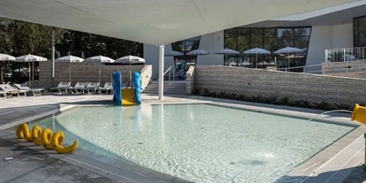 Reisemobilstellplatz - Bademöglichkeit für Hunde - Veli Rat - Falkensteiner Premium Camping Zadar*****