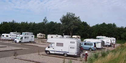 Plaza de aparcamiento para autocaravanas - Simonsberg (Kreis Nordfriesland) - Reisemobilhafen St. Peter-Ording