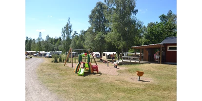 Place de parking pour camping-car - Wohnwagen erlaubt - Holmsjö - Stensjö camping