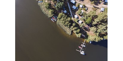 Motorhome parking space - Angelmöglichkeit - Wesenberg (Mecklenburgische Seenplatte) - Luftaufnahme Ahoi Camp Canow - Ahoi Camp Canow