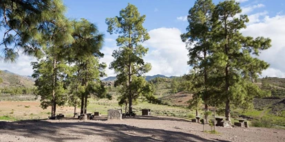 Plaza de aparcamiento para autocaravanas - San Bartolome - Camping Presa de Las Niñas [TEJEDA]
