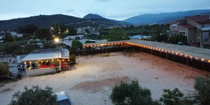 Parkeerplaats voor camper - Albanië - Happy Caming Berat