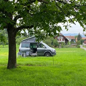 Parkeerplaats voor campers - Stellplatz von unten gesehen  - Aarenhof