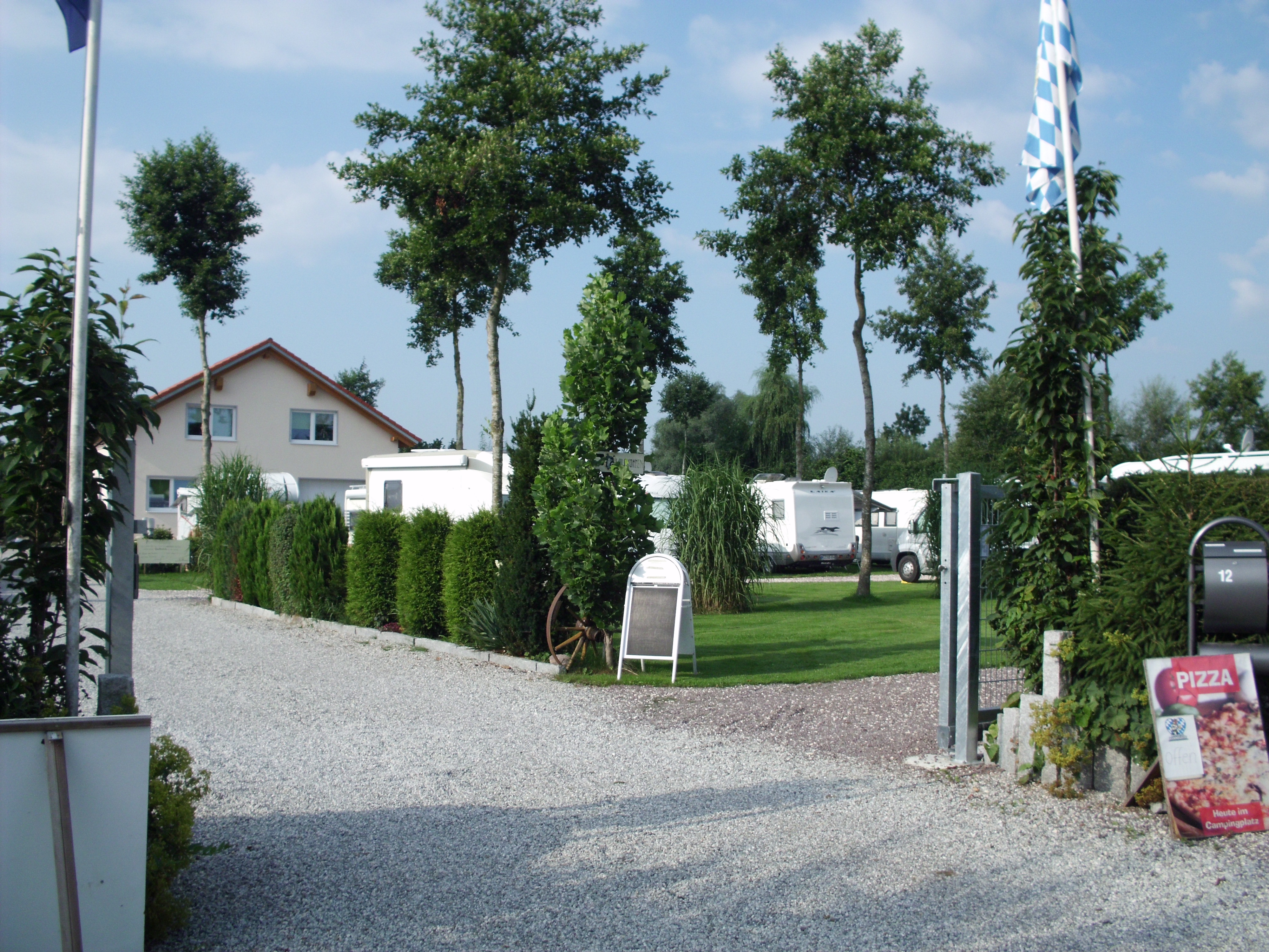 Motorhome parking ground - Wohnmobilcamping Kammelaue