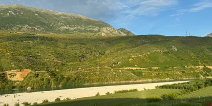 Motorhome parking space - Umgebungsschwerpunkt: Berg - Albania - Rv Parking & Camping Wild River