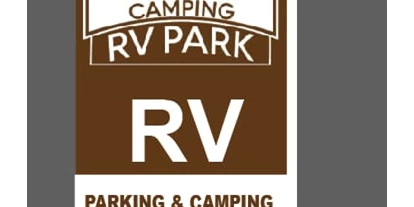 Plaza de aparcamiento para autocaravanas - Hallenbad - Albania - Rv Parking & Camping Wild River