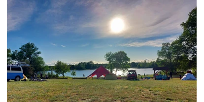 Reisemobilstellplatz - Duschen - Blumenow - Stellplätze  - Camping Am Kluger See