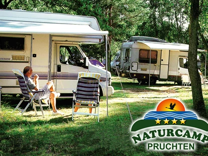 Place de parking pour camping-car - Radweg - Zingst - halbschattige Stellplätze - NATURCAMP Pruchten