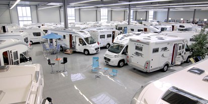 Motorhome parking space - Stromanschluss - Endingen am Kaiserstuhl - Ernst Caravan & Freizeit Center GmbH