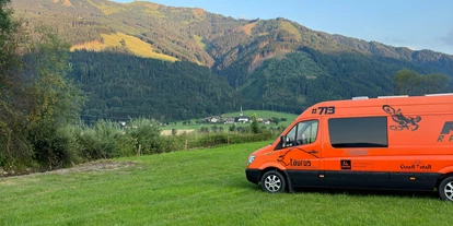 Parkeerplaats voor camper - öffentliche Verkehrsmittel - Alpen - S'Bieberplatzl