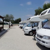 Place de stationnement pour camping-car - Area Sosta Camper La Salina