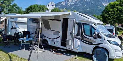 Parkeerplaats voor camper - Wintercamping - Oostenrijk - KAISER.CAMP