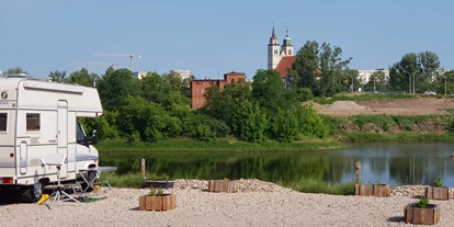 Reisemobilstellplatz - Angelmöglichkeit - Gutenswegen - Stellplatz am Winterhafen 