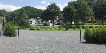 Motorhome parking space - Art des Stellplatz: eigenständiger Stellplatz - Eslohe - Eingang Stellplatz - Camping Susewind