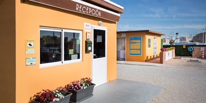Motorhome parking space - Entsorgung Toilettenkassette - Costa Blanca - Reception - Paraíso Camper 