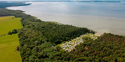 Reisemobilstellplatz - Duschen - Nossentiner Hütte - Luftbild Campingplatz "Boek" C16 - Campingplatz "Boek"