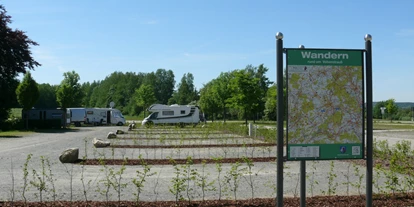 Place de parking pour camping-car - Art des Stellplatz: eigenständiger Stellplatz - Stadlern (Landkreis Schwandorf) - Stellplatz Vohenstrauß