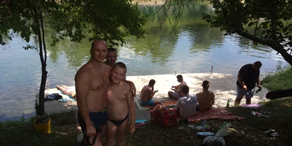 Parkeerplaats voor camper - Bosnië-Herzegovina - Our river Vrbas - Stellplatz am Camp San