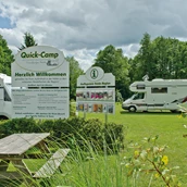 Parkeerplaats voor campers - Wohnmobil-Hafen Lüneburger Heide - WohnmobilHafen Lüneburger Heide