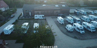 Reisemobilstellplatz - Wohnwagen erlaubt - Kobrow - Hangar 19