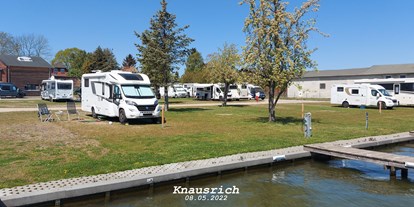 Reisemobilstellplatz - Entsorgung Toilettenkassette - Brüel - Hangar 19