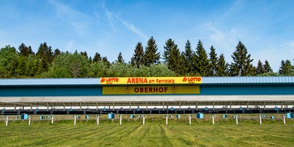 Reisemobilstellplatz - Umgebungsschwerpunkt: am Land - Obermaßfeld-Grimmenthal - Caravanstellplatz am Biathlonstadion Oberhof
