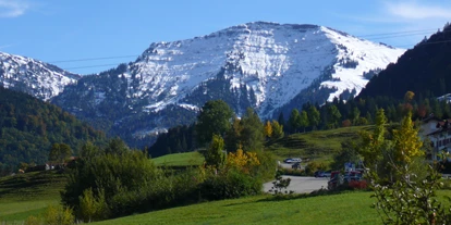 Reisemobilstellplatz - Umgebungsschwerpunkt: Berg - Lingenau - Der erste Schnee am Hochgrat 1833m - Hochgratblick