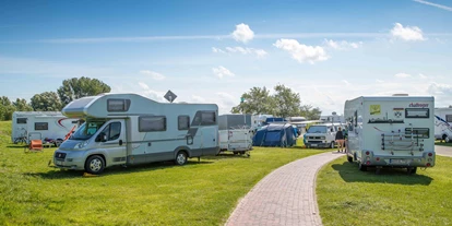 Parkeerplaats voor camper - SUP Möglichkeit - Sande (Friesland) - Camping Schillig