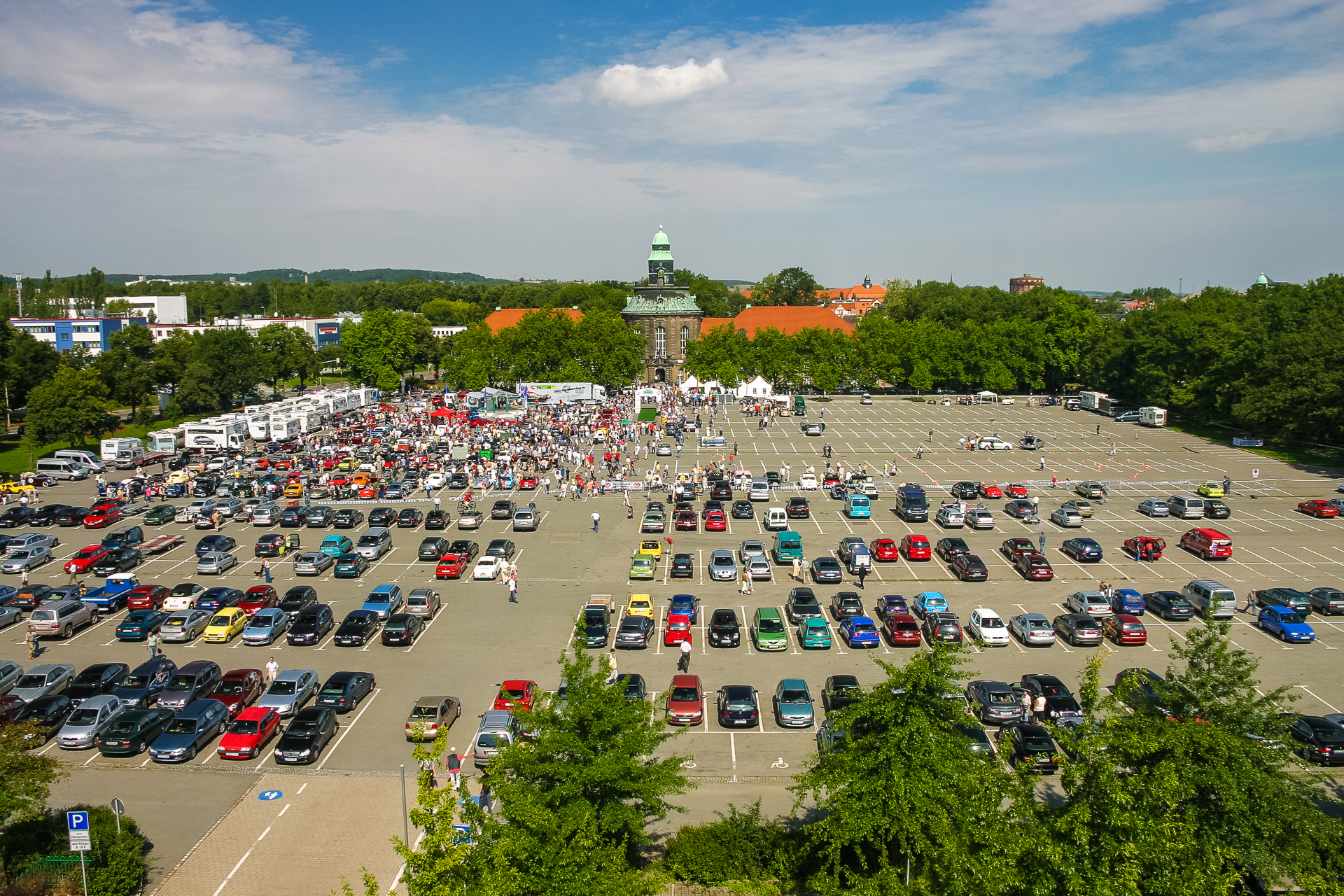 Wohnmobilstellplatz - Platz der Völkerfreundschaft