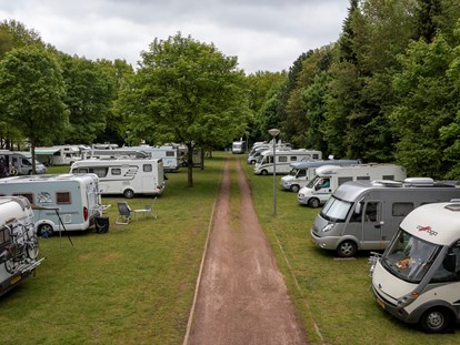 Motorhome parking space - Stromanschluss - Nieuwe Pekela - Campercamping Borgerswold