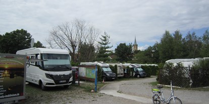 Motorhome parking space - Hunde erlaubt: Hunde erlaubt - Ruska Wies - Positionen - Camper Park  , Autocamp   Inter Mazury