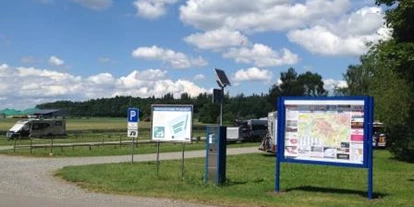 Parkeerplaats voor camper - öffentliche Verkehrsmittel - Krauchenwies - Seepark Linzgau