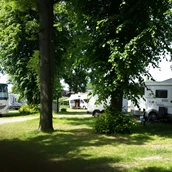 Place de stationnement pour camping-car - Wohnmobilhafen für alle Größen und Gewichte incl. kostenlosem WLAN - Ostsee Wohnmobilstellplatz Rerik
